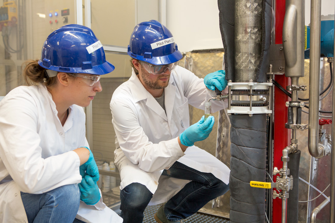 Pilot Scale Absorption Column - Center for Energy Resources Engineering